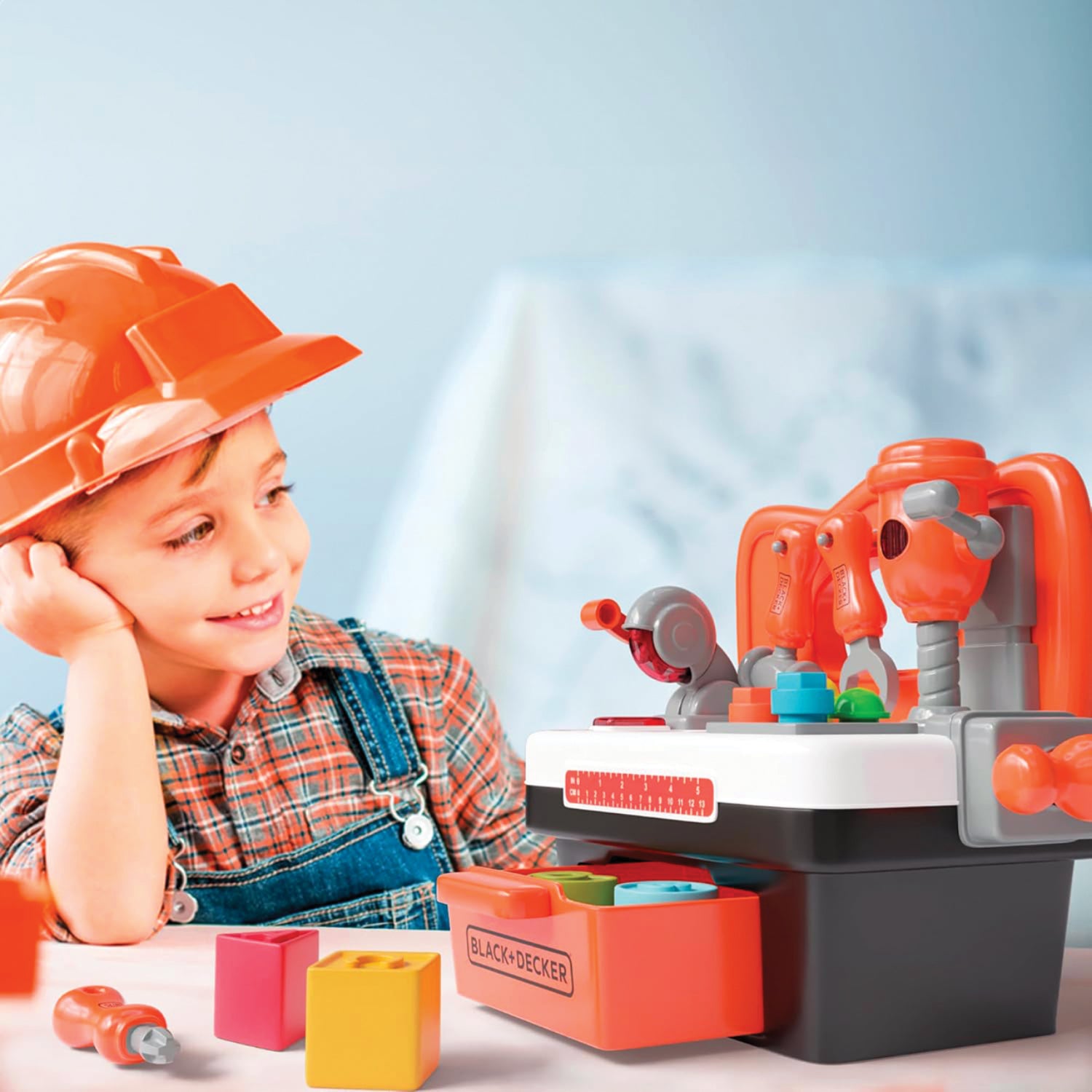 Black & Decker Pretend Play, Lights and Sounds My First Workbench