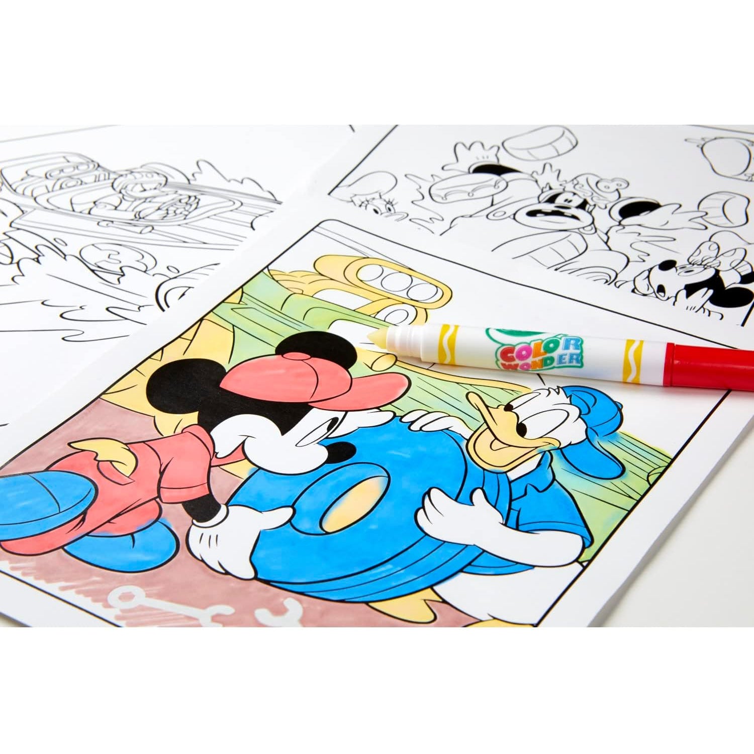 Crayola Mess Free Mickey Mouse Roadster Racers Color Wonder