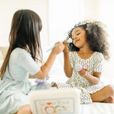 Melissa and Doug Love Your Look Salon & Spa Play Set – 16 Pieces for Pretend Toy Hair and Face Care