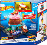 Mattel Hot Wheels City Downtown Ice Cream Swirl Playset for Kids 3+ Years