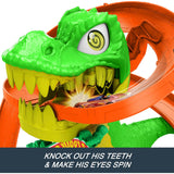 Hot Wheels Toy Car Track Set, City T-Rex Blaze Battle Playset & 1:64 Scale Die-Cast Vehicle, 18” Tall, Multiple Race Outcomes, Spinning Dinosaur Eyes