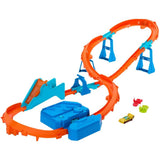 Mattel Hot Wheels Toy Car Track Set, Deluxe Building Box with Motorized Booster, 1:64 Scale Vehicle, Speed Snap Track, Boosted Jump Speedway