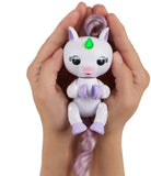 Fingerlings Light Up Unicorn - Mackenzie