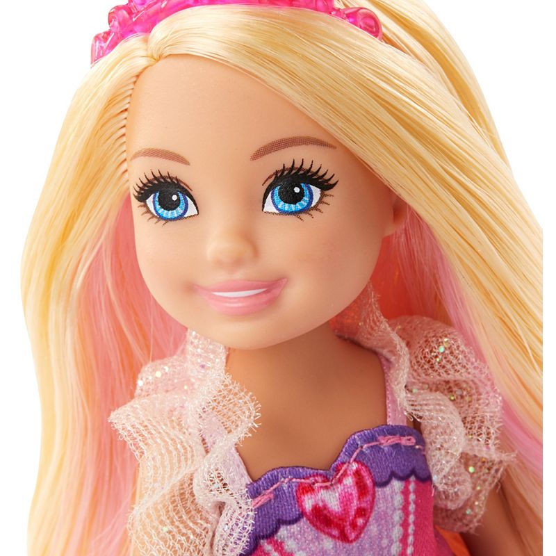Mattel Barbie Dreamtopia™ Gift Set, Chelsea™ Princess Doll with Baby Unicorns